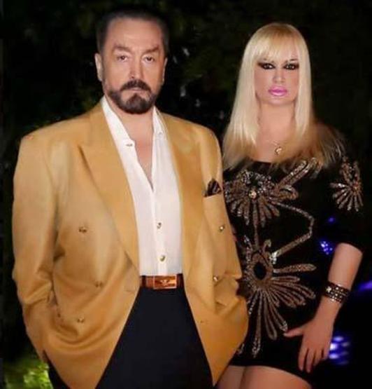 15 günde 200 avukatla görüşmüş: Adnan Oktar içeriden talimat aktardı