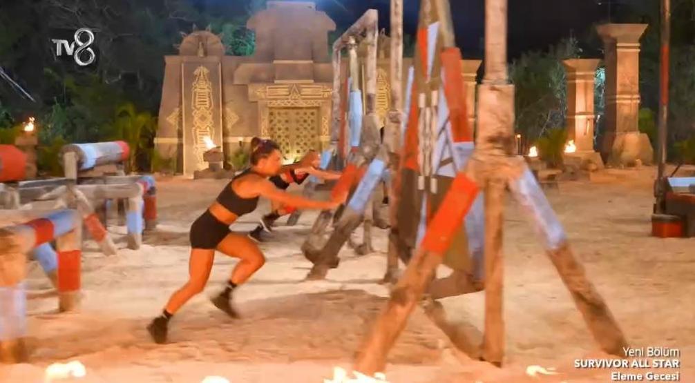 Bu akşam Survivor kim elendi Sahra mı elendi Düelloda sona kalan aday kim oldu 15 Şubat 2024 Survivor en son veda eden isim