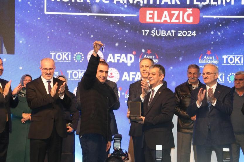 Bakan Yerlikaya duyurdu: Dünyanın en büyük konut seferberliğini gerçekleştiriyoruz