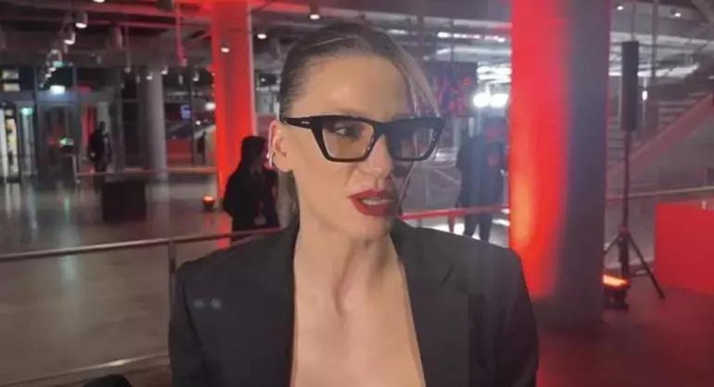 Serenay Sarıkaya ile Mert Demir birlikte Amsterdama mı gitti