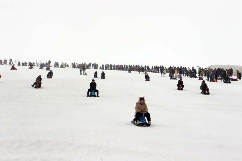 Erciyes tıklım tıklım doldu
