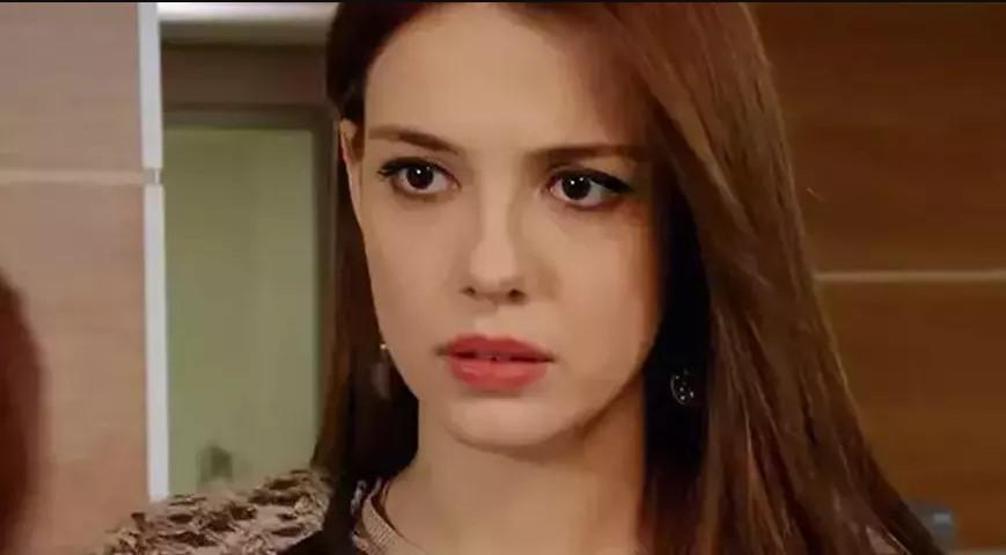 Selen Soyderin anne acısı