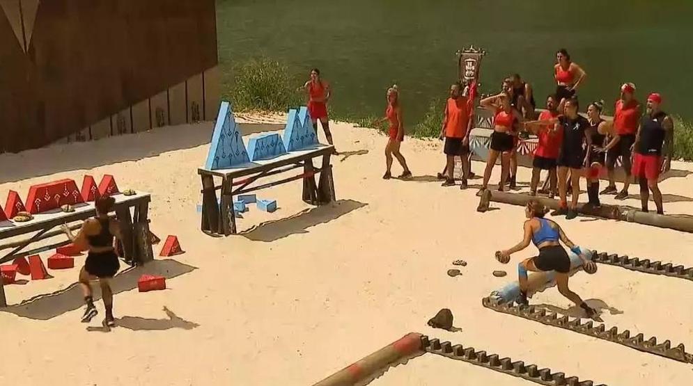Survivorda kavga Sema ile Pınar birbirine girdi, acil durum konseyi yapılacak