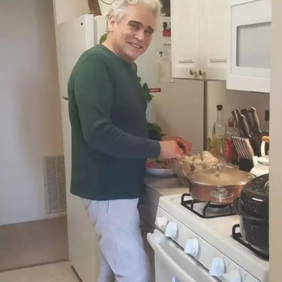 Nermin Bezmenden Tolga Savacıya: Hani onlar gibi yaşlanacaktık