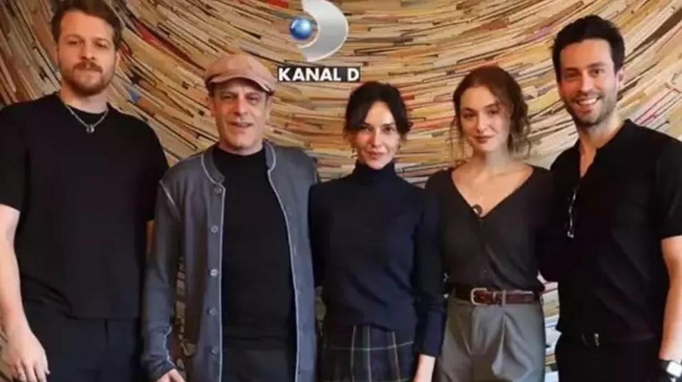 Her anı film karesi gibi beyinlerine kazınıyor Hipertimezi, Taş Kağıt Makas ile gündemde