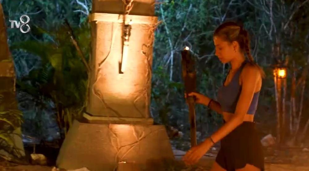 Survivorda kim elendi Survivorda kim gitti Begüm mü elendi 29 Şubat 2024 Survivora veda eden isim kim oldu
