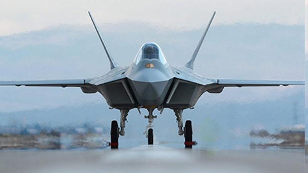 İngilizler KAAN ile F-22yi karşılaştırdı: Kritik eşik aşıldı