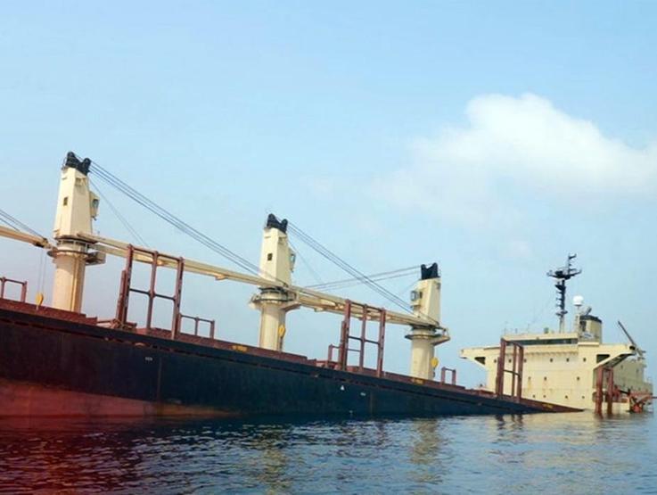 Kızıldenizdeki gerginlik çevre felaketine dönüştü Tonlarcası suya karışacak
