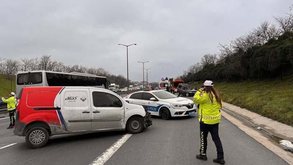 Avcılar TEMde feci kaza: 2 can kaybı
