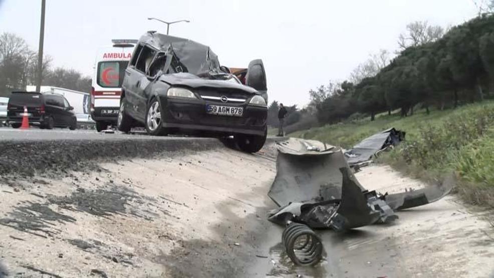 Avcılar TEMde feci kaza: 2 can kaybı