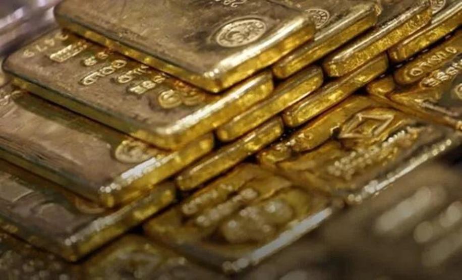 Rekor sonrası piyasada beklentiler değişti Gram altın için tarih verildi