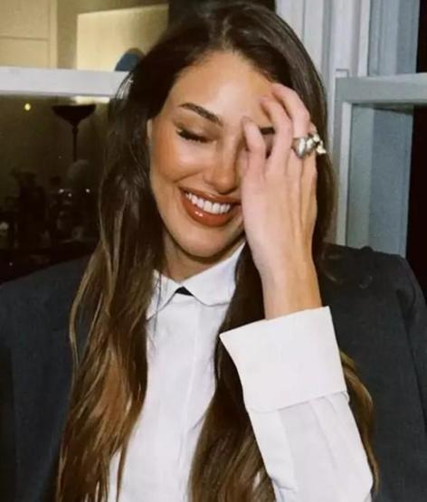 Dilan Çiçek Deniz pozlarıyla gündemde: Dolgularını mı erittin