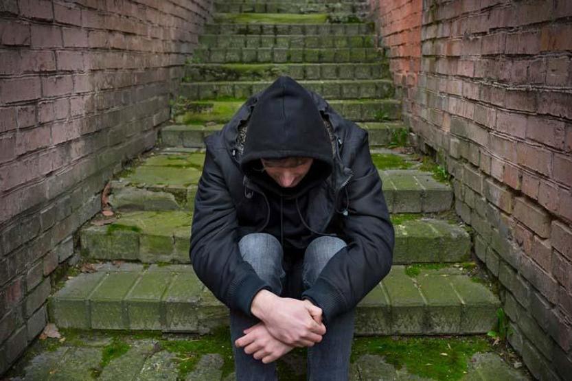 Uzman isim uyardı: Bağımlı kişi, kronik hasta