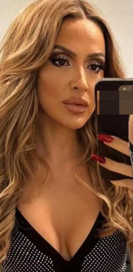 Hadise önce paylaştı, sonra sildi Yüzündeki değişim dikkat çeken ünlü şarkıcı bakın onun yerine hangi fotoğrafı tercih etti