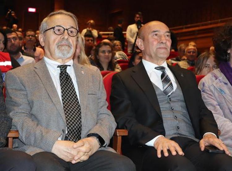 Prof. Dr. Naci Görürden korkutan uyarı: İzmiri felç eder
