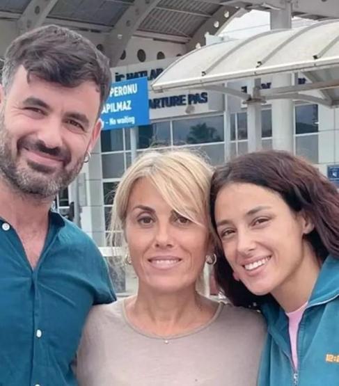 Kenan Tosun ve Ümran Seyhan el ele poz verdi