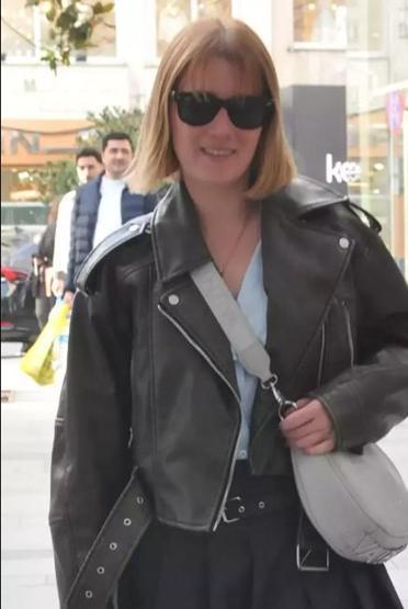 Gizem Karaca: Genç anne olmayı düşünüyorum