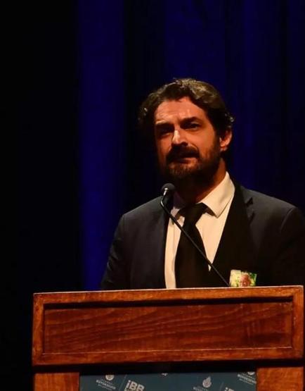 Ünlü yapımcı Arif Keskiner son yolculuğuna uğurlandı