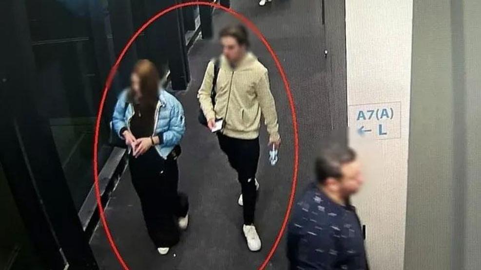 Acılı anne ve baba o fotoğrafla ilgili konuştu: Kalbimden bıçaklandım