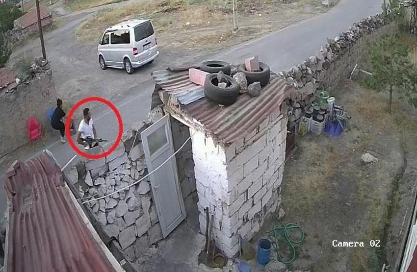 Şarkıcı Metin Işıkın karıştığı, 5 kişinin yaralandığı silahlı kavga kamerada