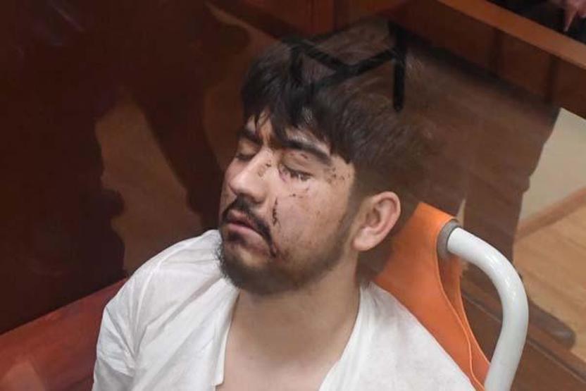 Hakim karşısına bu halde çıktılar