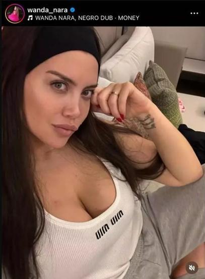 Wanda Naranın şarkısı olay oldu Bu işi Simge Sağına mı bıraksan