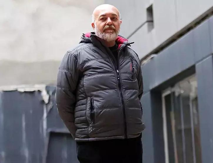 1,5 ayda 3 ameliyat geçiren Settar Tanrıöğenle ilgili yeni haber Eski rol arkadaşı açıkladı