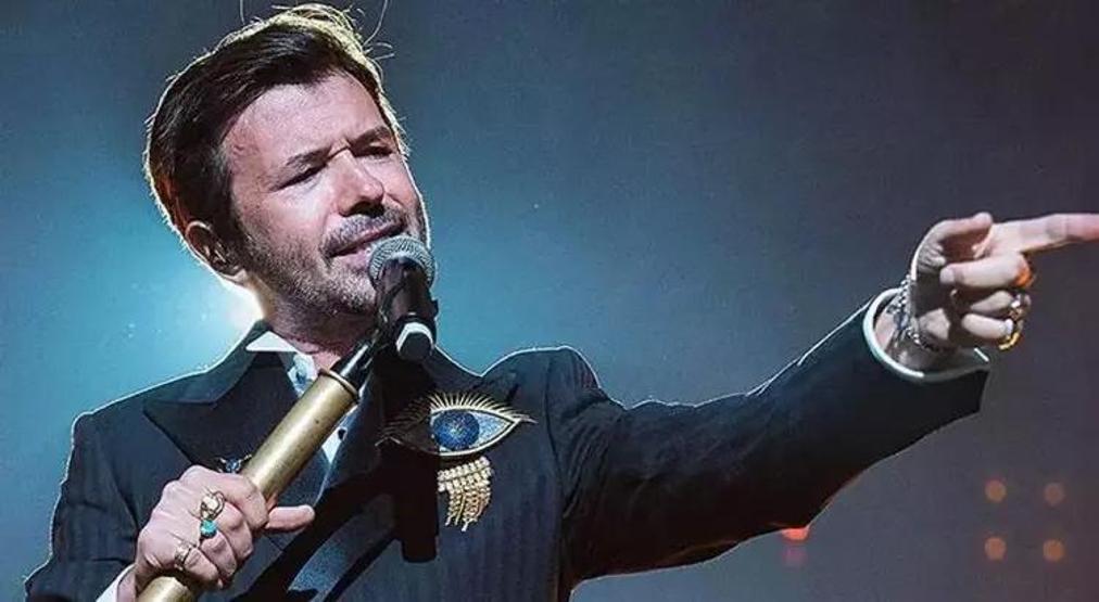Yalından 20. yıl kutlaması Konserde sürpriz üstüne sürpriz