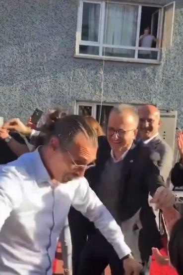 Behzat Ç.nin yıldızıydı Etimesgut Belediye Başkanı Erdal Beşikçioğlu seçim zaferini bakın nasıl kutladı