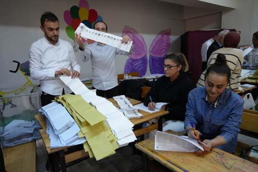 10 ayda 10 puan düştü Son 20 yılın en düşük katılımlı seçimi