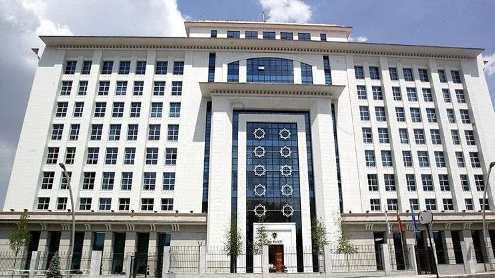 Ahmet Hakan: AK Partideki irtifa kaybının önüne nasıl geçilebilir