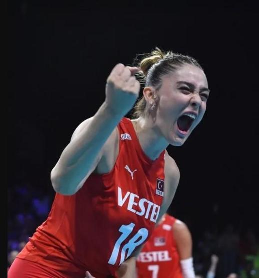 Milli voleybolcu Zehra Güneşin sürpriz aşkı bitti