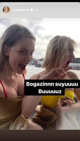 Aleyna Tilki ile Serel Yereli, İstanbul Boğazının serin sularına atladı Gören bir daha baktı