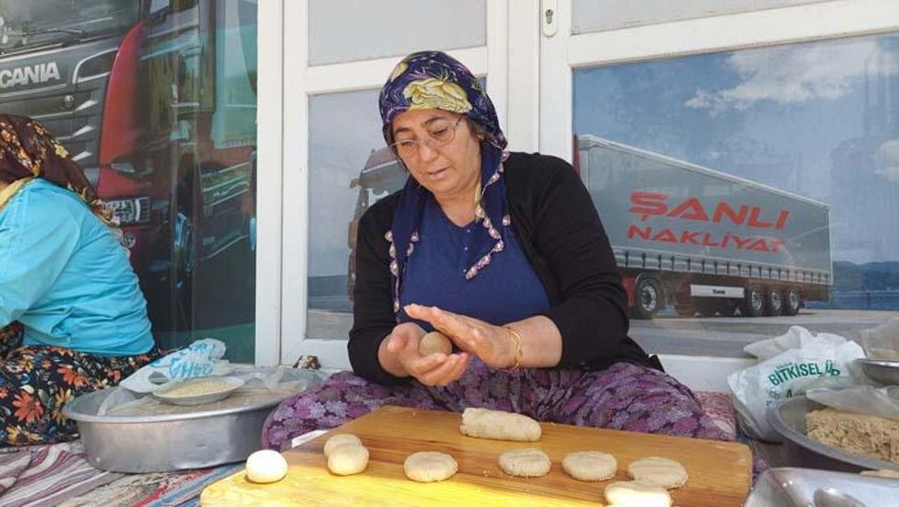 Osmaniye’de fırınlarda ve evlerde bayram kömbesi telaşı