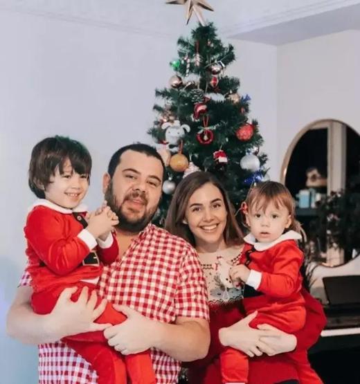 Eser Yenenlerden romantik kutlama