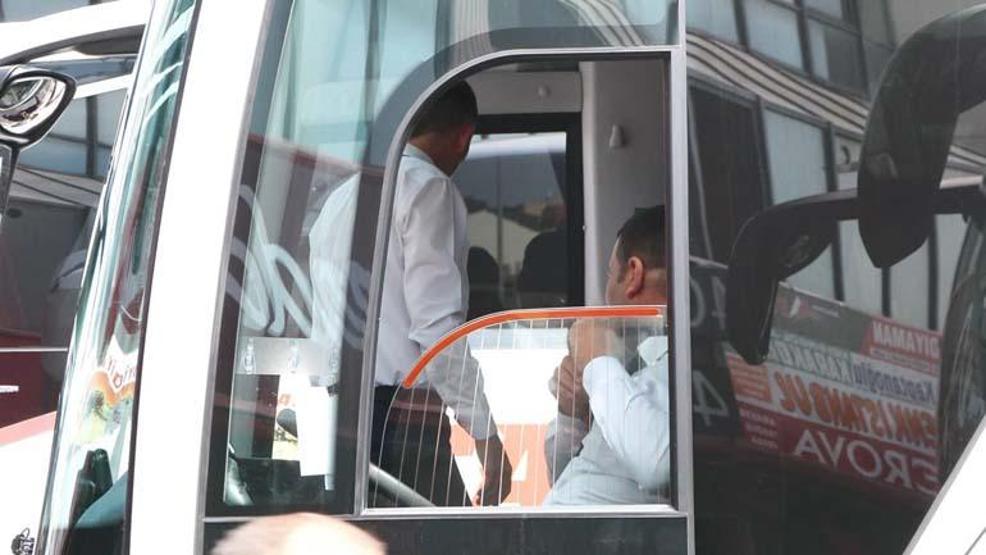 Bayrampaşadaki 15 Temmuz Demokrasi Otogarında bayram dönüşü hareketliliği