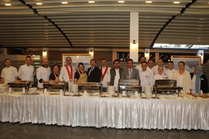 Bafra Pidesi, Manda Kaymaklı Lokum, Çarşamba Pidesi, Terme Pidesi... Samsunun yöresel lezzetleri tanıtıldı