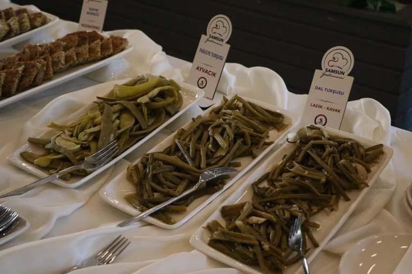 Bafra Pidesi, Manda Kaymaklı Lokum, Çarşamba Pidesi, Terme Pidesi... Samsunun yöresel lezzetleri tanıtıldı