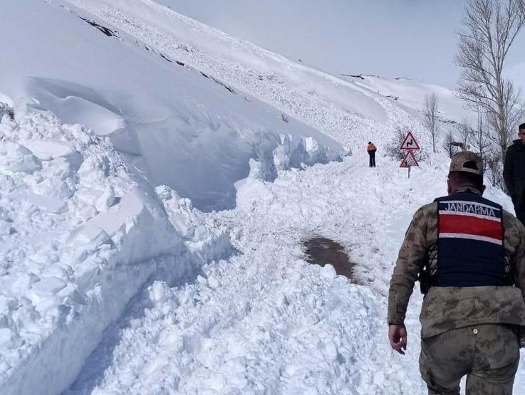 Dikkat Meteoroloji saat verdi: Kuvvetli yağış ve fırtına geliyor