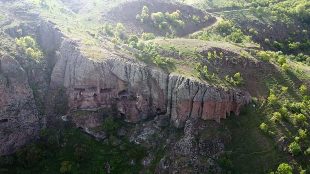Binlerce yıllık tarihi var Turizme kazandırılmayı bekliyor