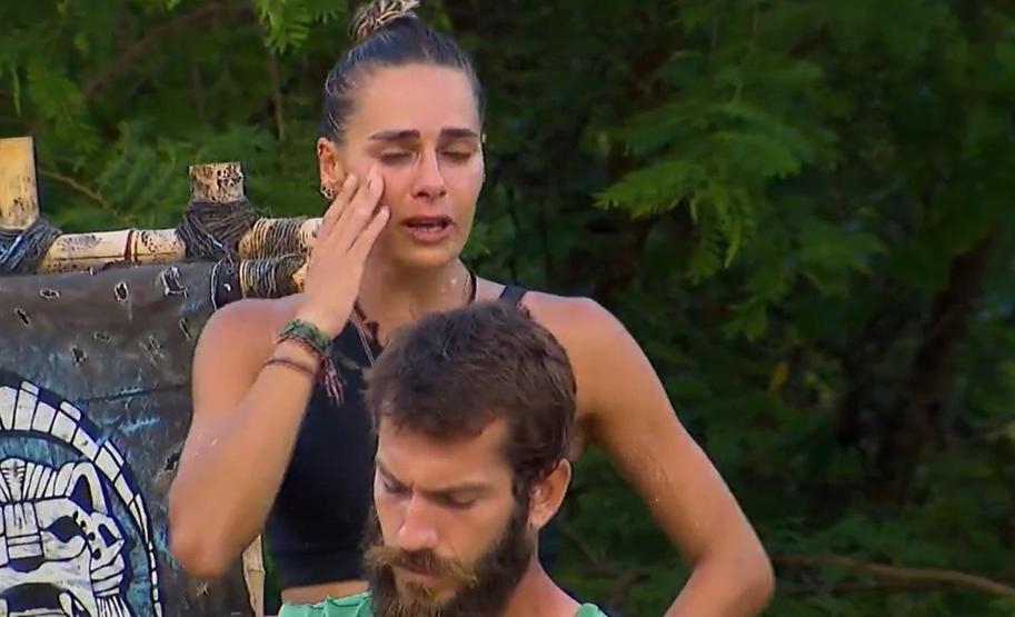 Survivor Damla gözyaşlarını tutamadı Gerçekten çok yoruldum diyerek isyan etti