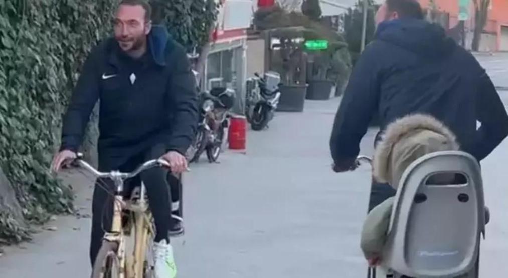 Görkem Sevindik: Sokakta normal çalışırken güneşten yandım