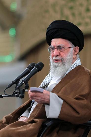 İrandan İsraile gözdağı: Nükleer doktrini değiştiririz