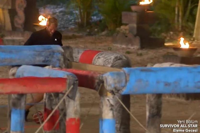 İşte elenen isim... Survivor kim elendi Nagihanın vedası Yunus Emre arkasından su döktü 20 Mayıs 2024 Survivorda yaşananlar