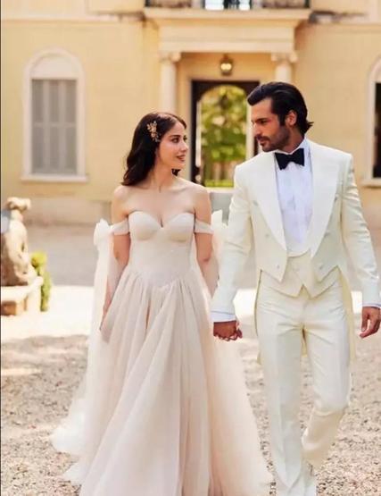 Serkan Çayoğlundan romantik sürpriz: Özge uçakta beni görünce şoka girdi