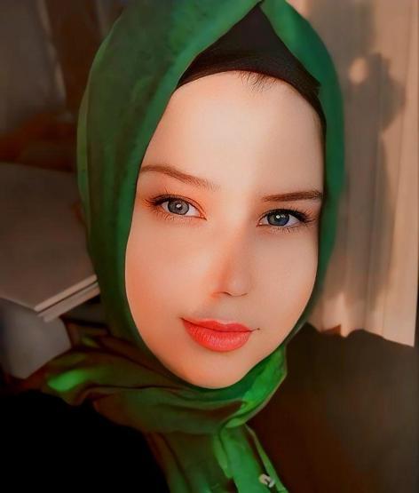 Eve girince hayatının şokunu yaşadı Boğazı kesilerek öldürülmüş