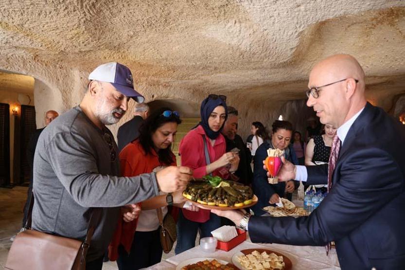 Turistler Türk yemeklerine bayıldı