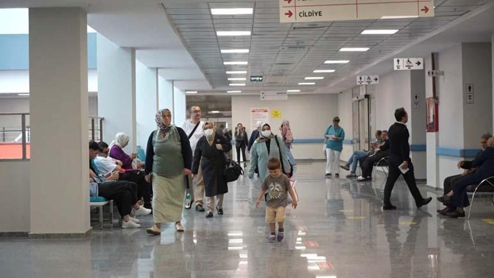 Covid-19 ‘flirt’ varyantı yurt dışında yayılmaya başladı, profesör uyardı: Bu yaza damgasını vuracağını düşünüyoruz Belirtileri...