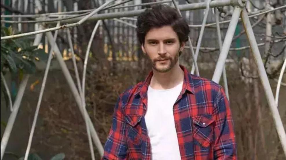 İnci Tanelerinin Arcanı Bora Cengiz: Reyting savaşını iyi hikâye kazanır