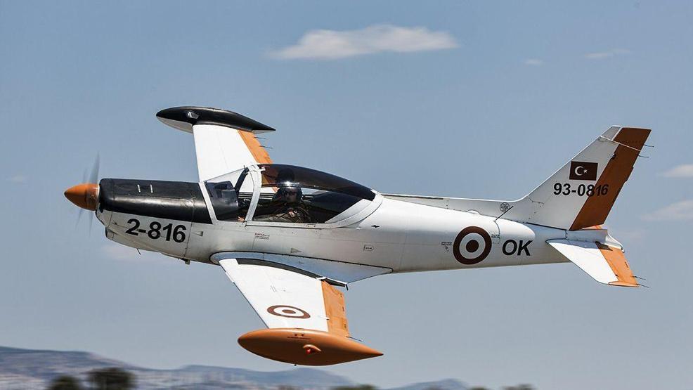 SF-260D modeli eğitim uçağı hangi ülkenin, özellikleri neler